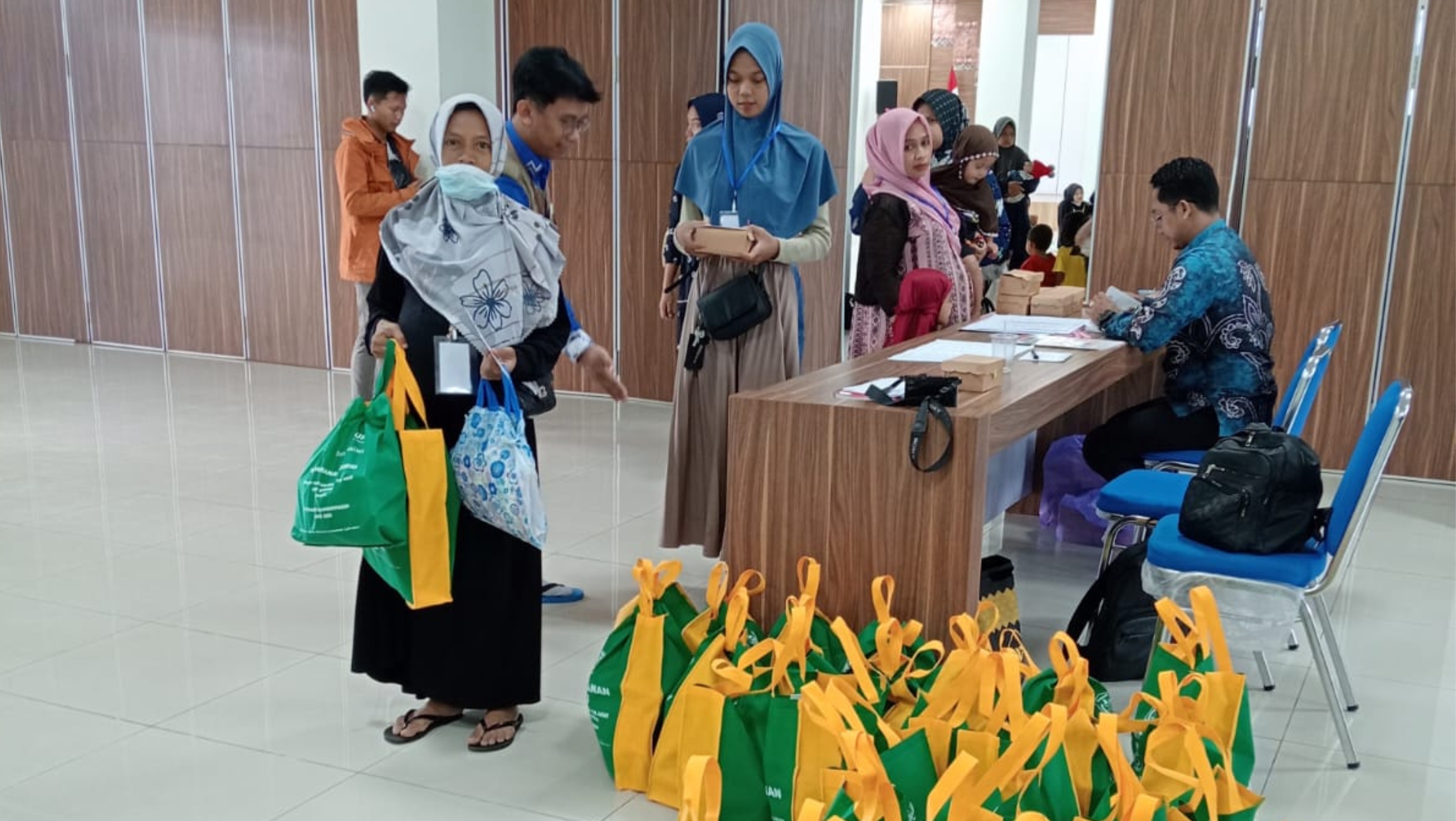 Paket Makanan Bergizi dan Nutrisi Yang Rutin Dibantu  Baznas Kota Banjarmasin Membuat Bayi Kami Sehat
